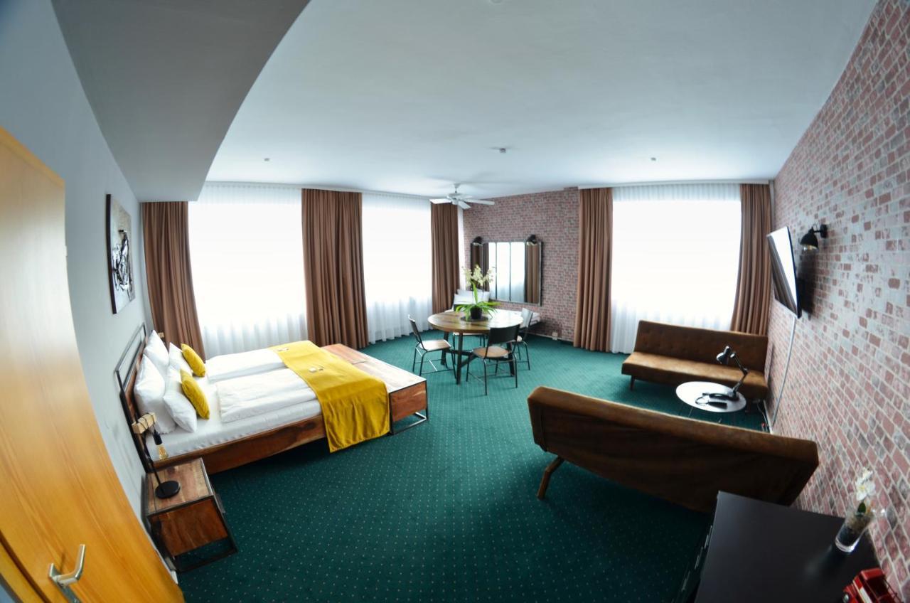 Hotel Am Markt Karlsruhe Eksteriør bilde
