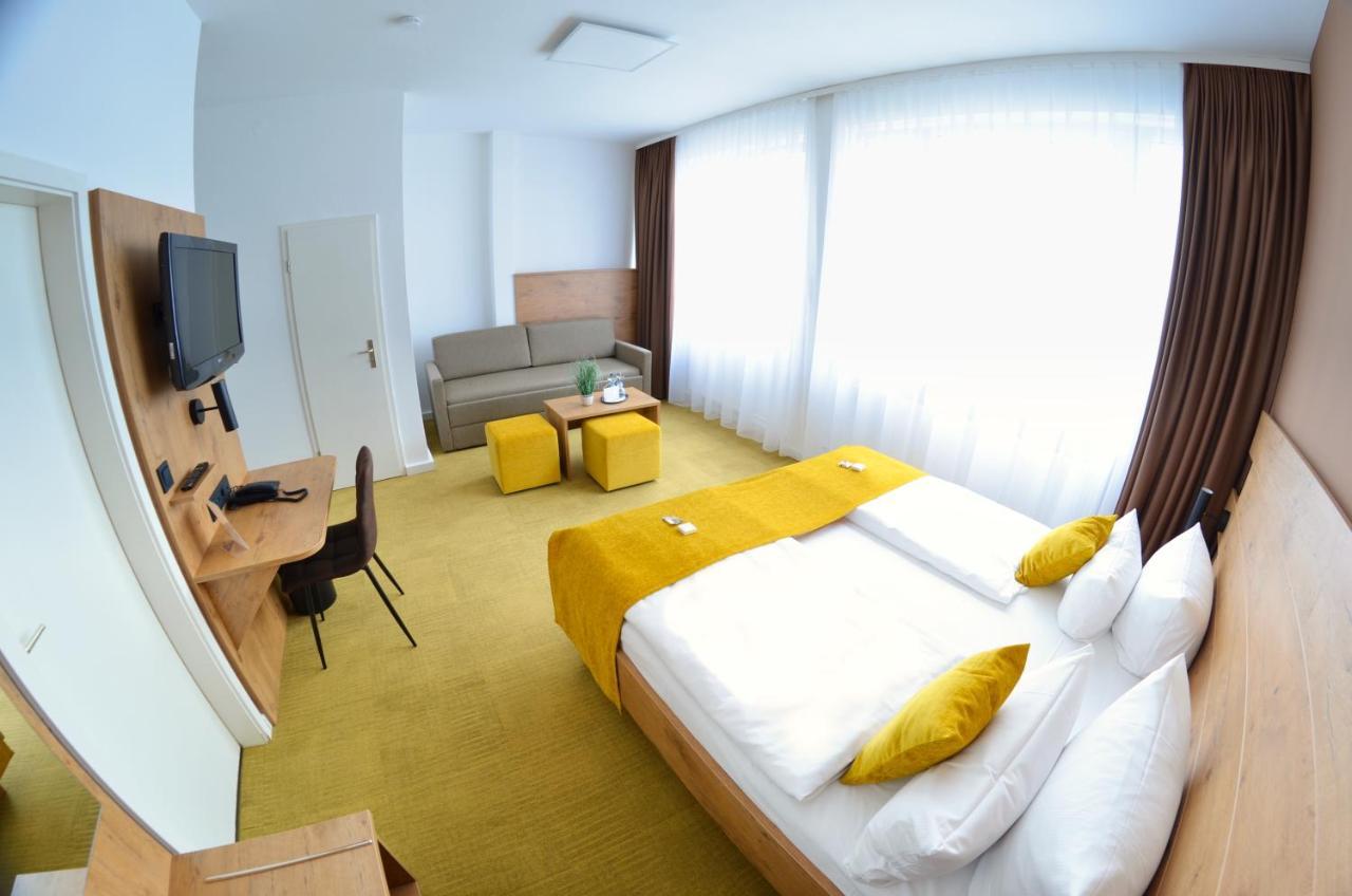 Hotel Am Markt Karlsruhe Eksteriør bilde