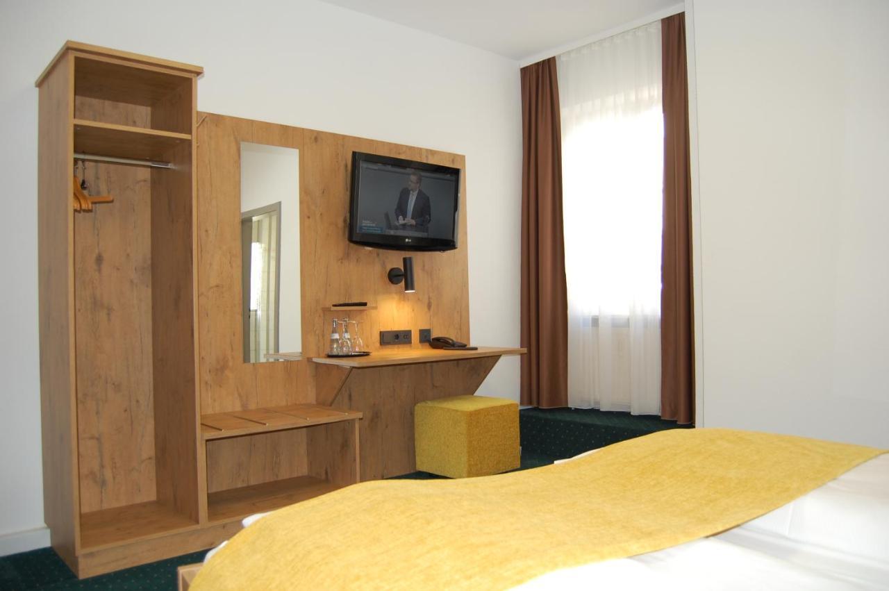 Hotel Am Markt Karlsruhe Eksteriør bilde